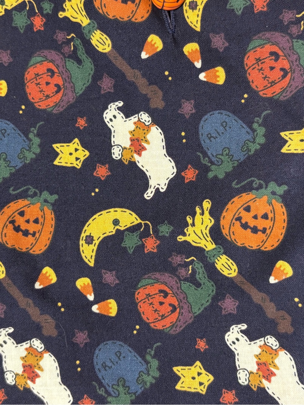 Halloween Vest with Pumpkin Buttons Measurements PTP 18 - Picture 9 of 9